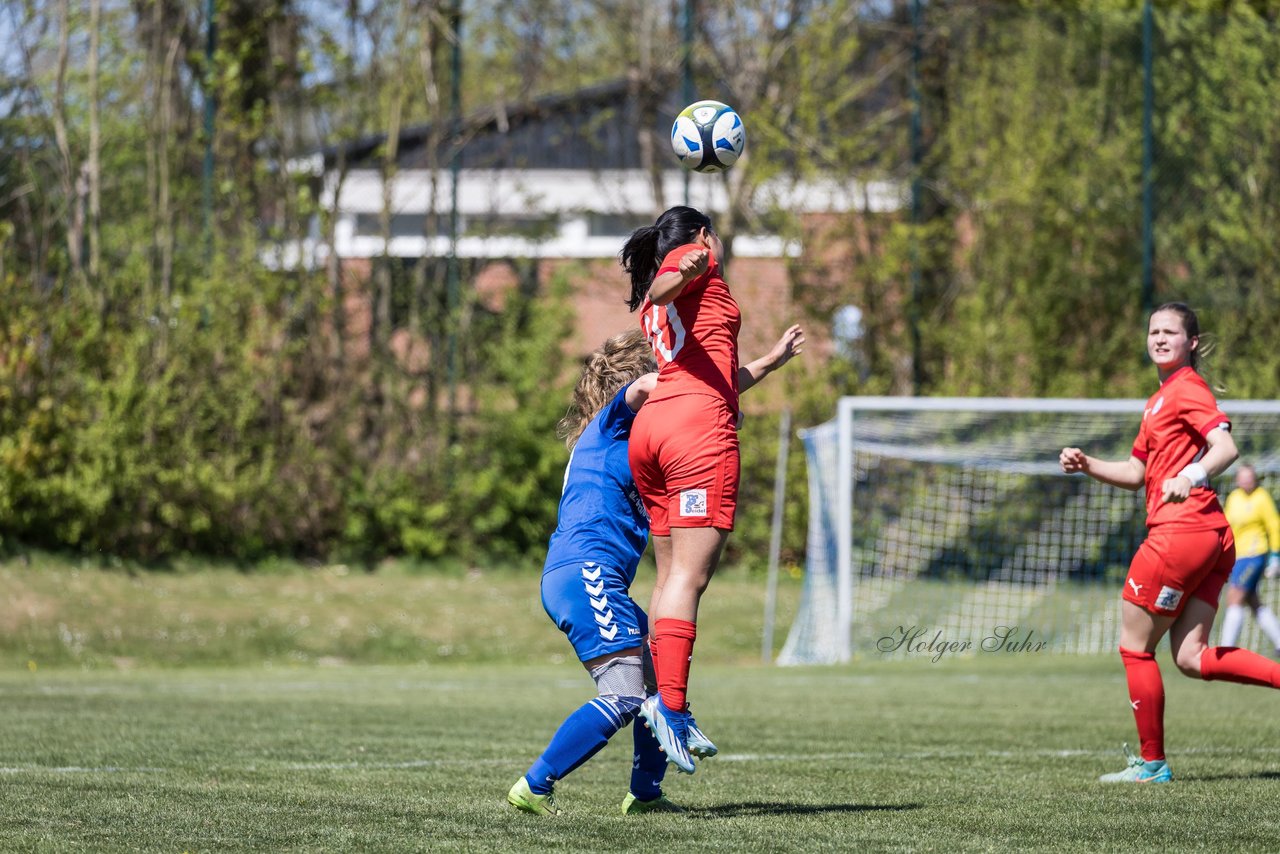 Bild 127 - F TSV Zarpen - Holstein Kiel II : Ergebnis: 2:6